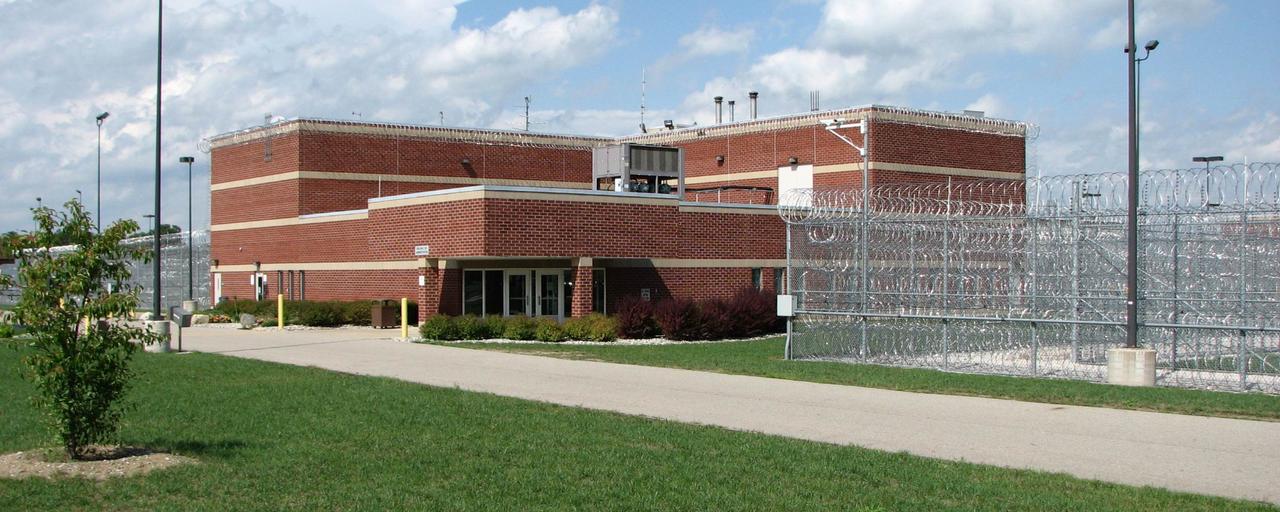 The main entrance to the Bellamy Creek Correctional Facility